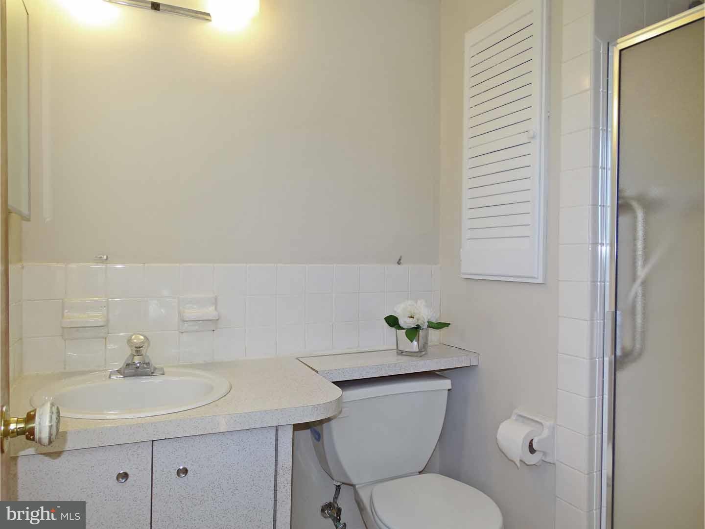 1549 Hampton Road Bensalem, PA 19020 - Photo 14 of 23