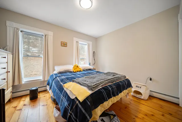 $2,100 | 449 West River Road, Unit 2, Hooksett, NH 03106