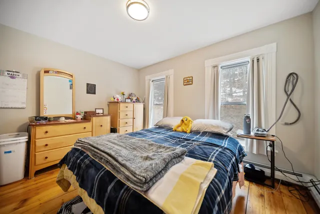 $2,100 | 449 West River Road, Unit 2, Hooksett, NH 03106