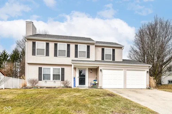 $275,000 | 10626 Creekside Woods Drive, Indianapolis, IN 46239