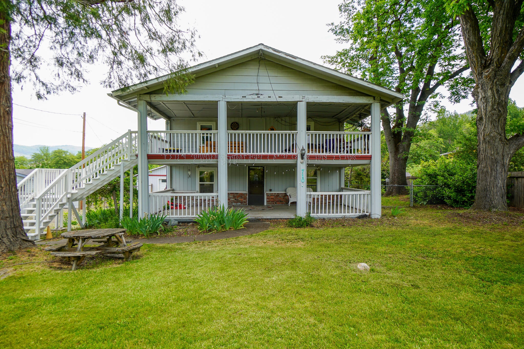 7103 Wagner Creek Road Talent, OR 97540 - Photo 4 of 58 DSC07268