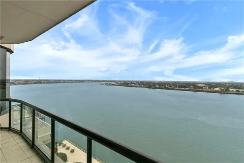 $2,299,000 | 600 Port Of New Orleans Place, Unit 9CD, New Orleans, LA 70130