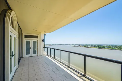 $2,299,000 | 600 Port Of New Orleans Place, Unit 9CD, New Orleans, LA 70130