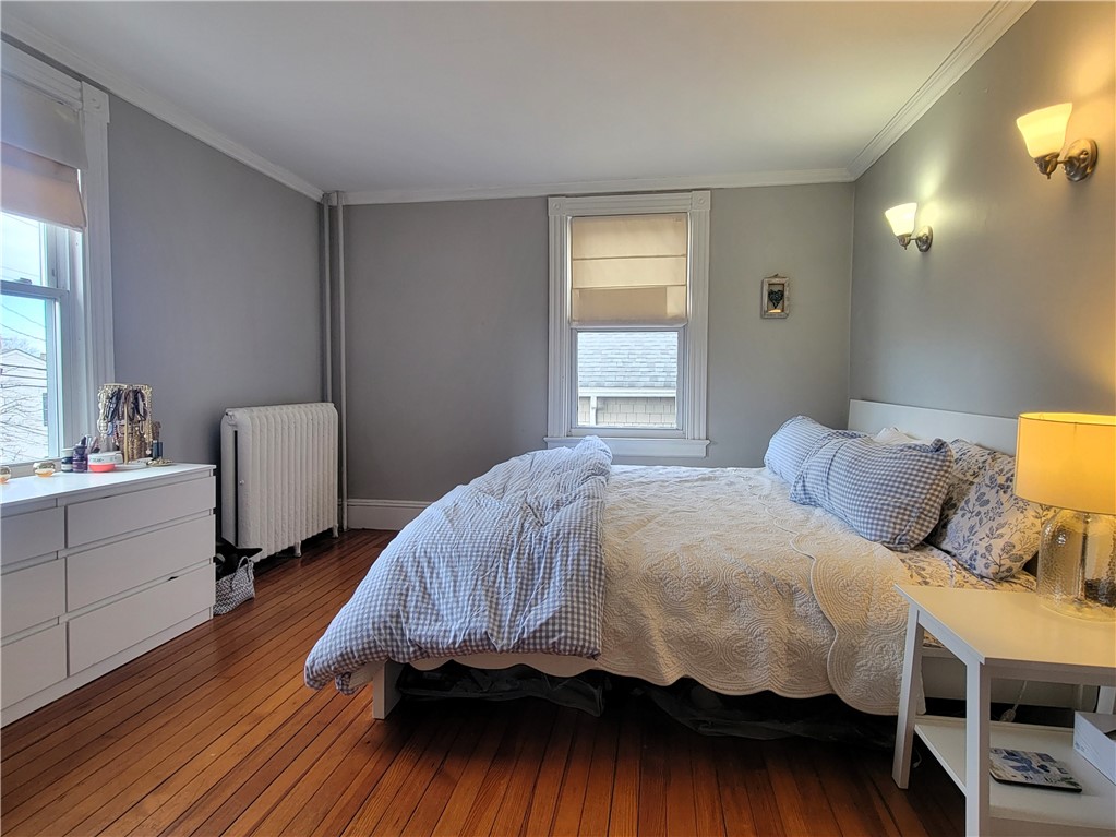 22 Annandale Road, Unit 2 Newport, RI 02840 - Photo 9 of 21 Handsome hardwoods throughout the large bedrooms
