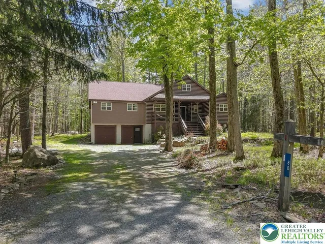 $465,000 | 80 Theta Drive, Gouldsboro, PA 18424