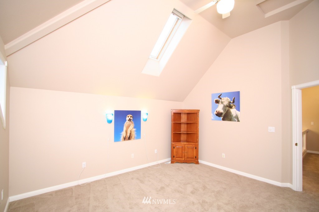 4345 Cooper Point Road Northwest Olympia, WA 98502 - Photo 20 of 25 Gallery Image 20
