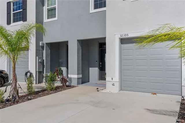 $2,200 | 32395 Turtle Grace Loop, Wesley Chapel, FL 33545