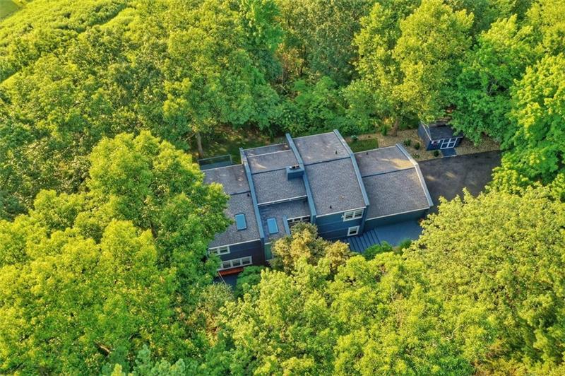 2275 Ridge Drive Mars, PA 16046 - Photo 3 of 25 Gallery Image 3