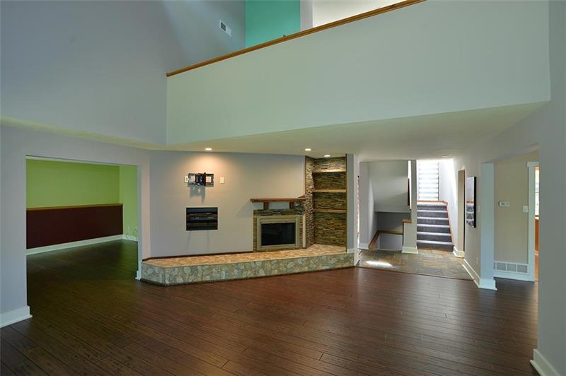 2275 Ridge Drive Mars, PA 16046 - Photo 5 of 25 Gallery Image 5