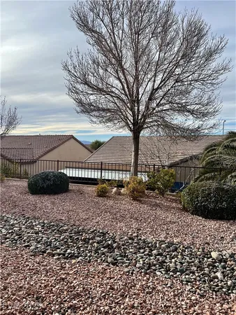 $2,500 | 2460 Calvert City Drive, Henderson, NV 89052