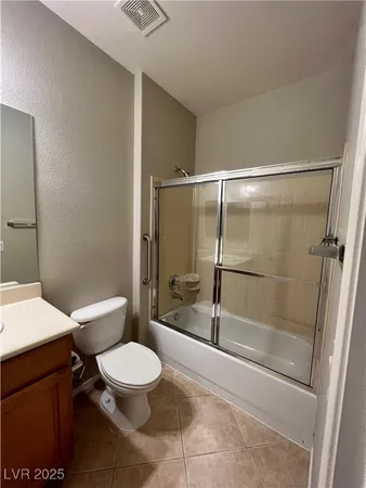 $2,500 | 2460 Calvert City Drive, Henderson, NV 89052