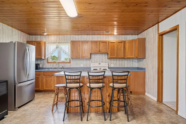 $379,999 | 15775 County Road 22, Glenwood, MN 56334