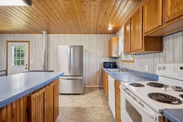 $379,999 | 15775 County Road 22, Glenwood, MN 56334