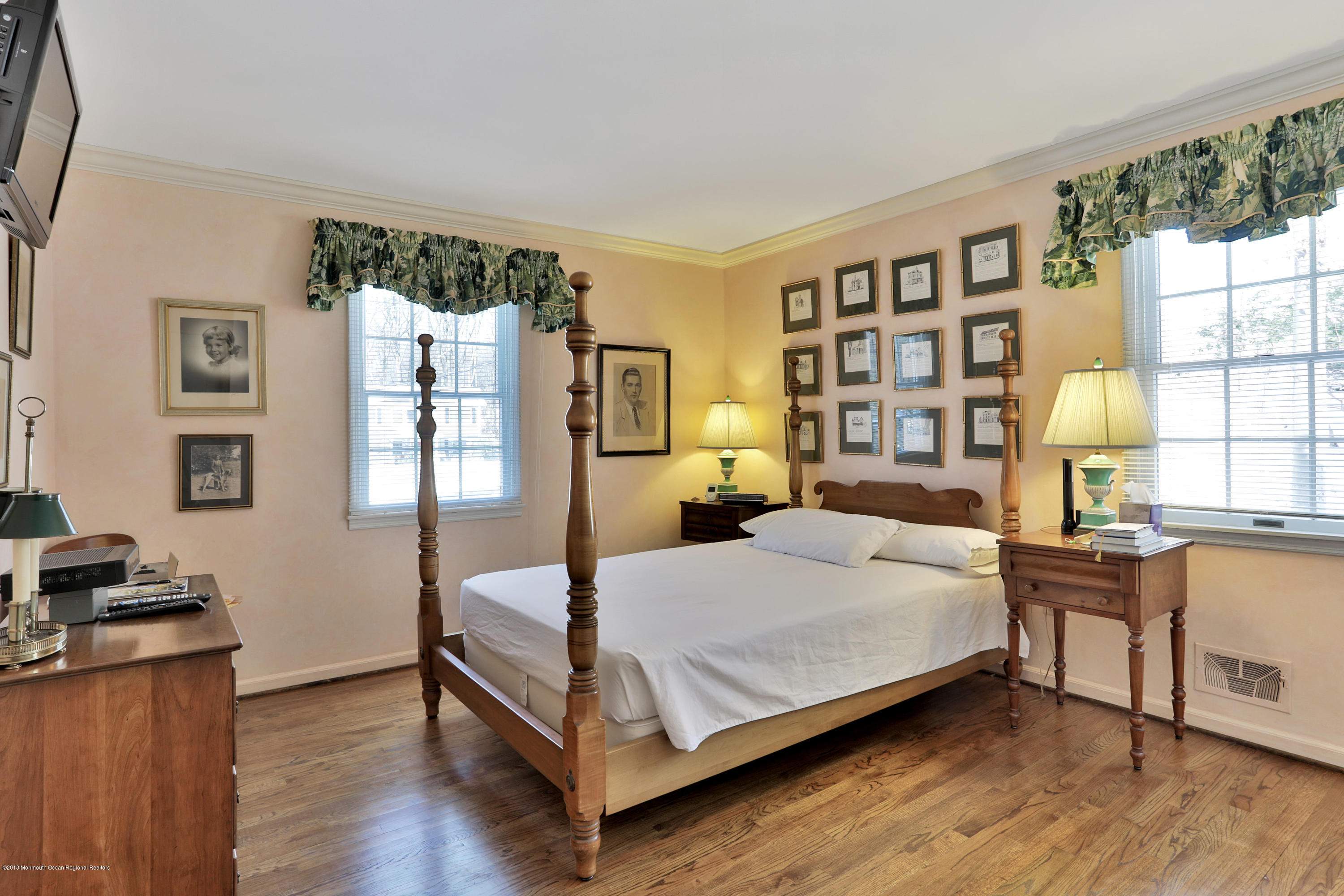 38 Tall Tree Road Middletown, NJ 07748 - Photo 17 of 26 Third Bedroom