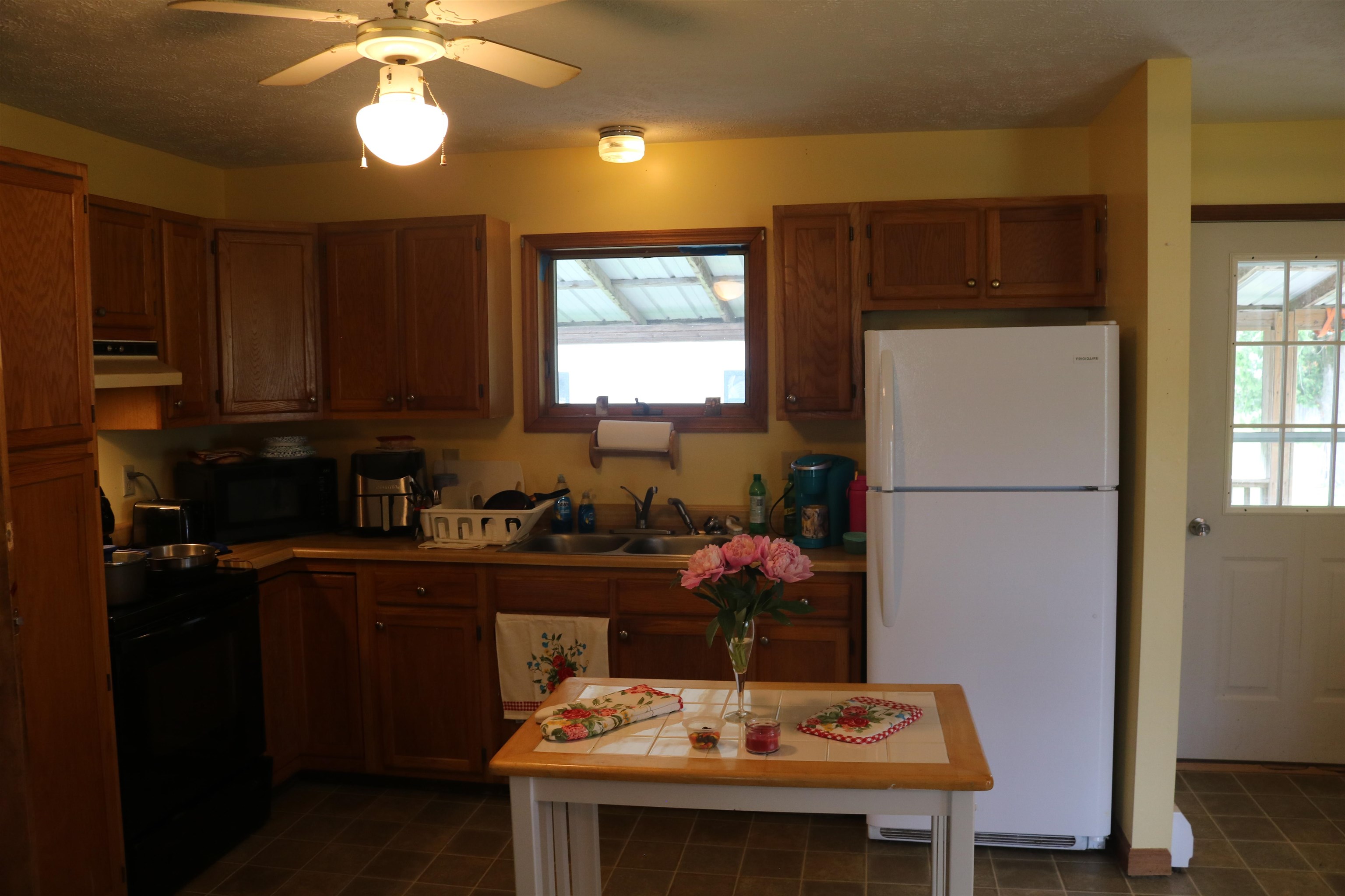 146 Parizo Road Highgate, VT 05488 - Photo 11 of 38