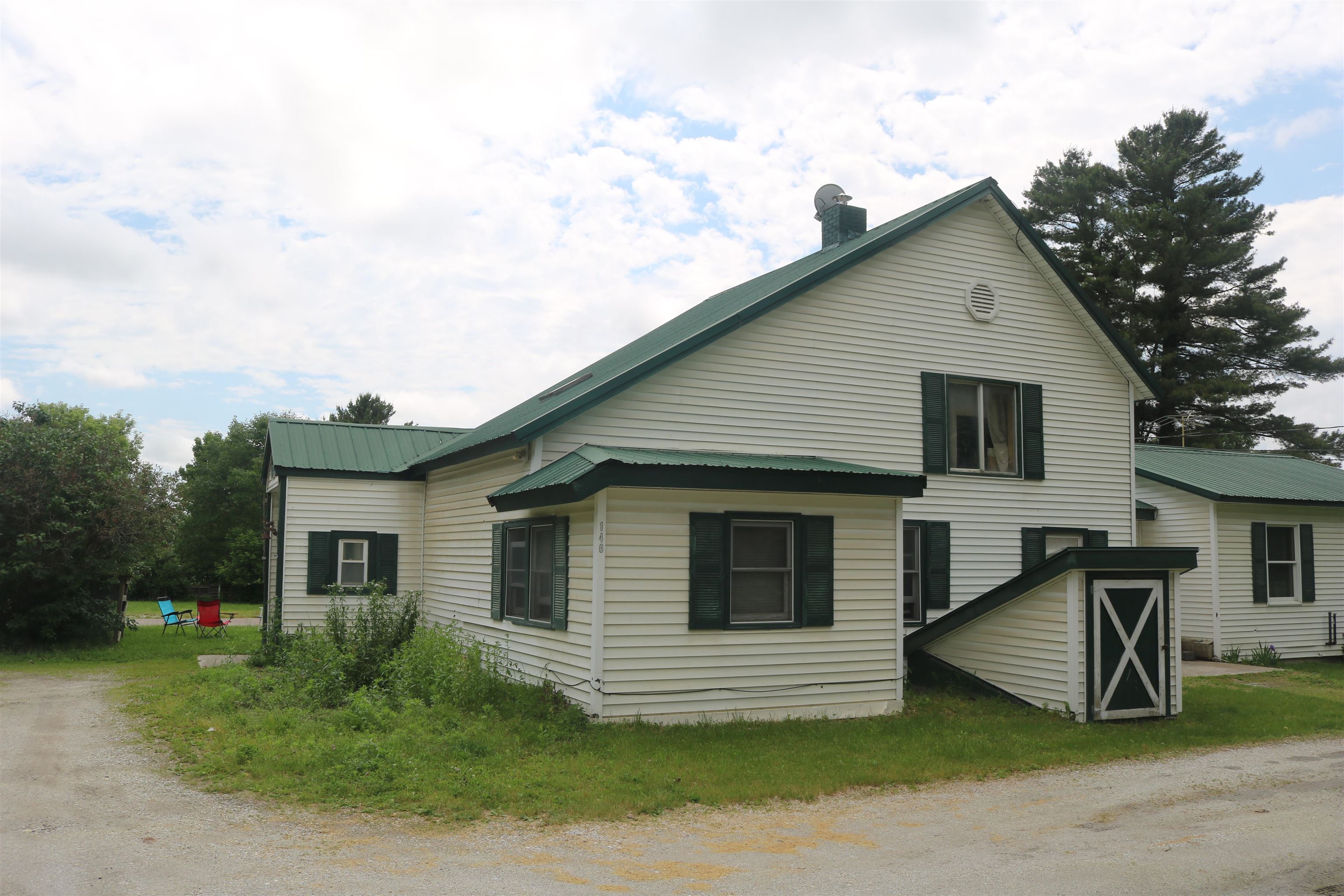 146 Parizo Road Highgate, VT 05488 - Photo 3 of 38
