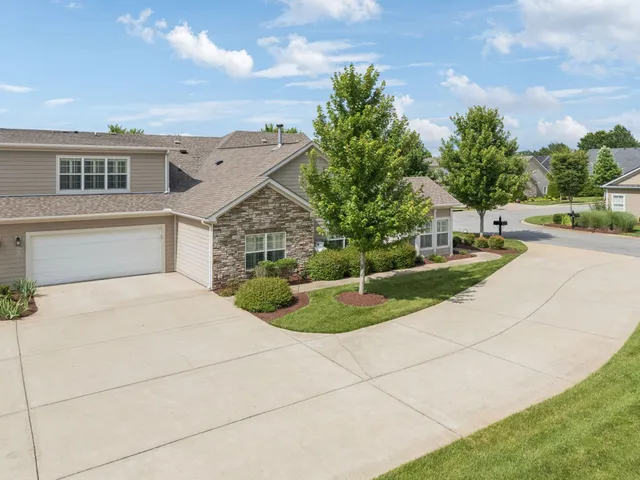 $464,900 | 2462 Bridgeway Street, Murfreesboro, TN 37128