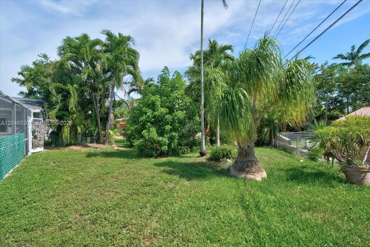 9841 Southwest 157th Terrace Miami, FL 33157 - Photo 49 of 54
