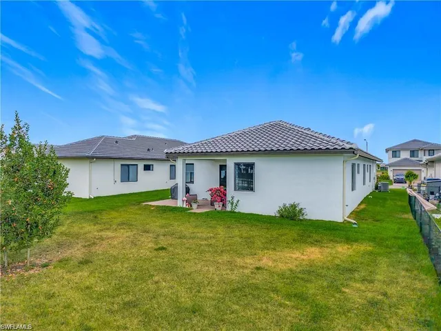 $2,500 | 5285 Marano Drive, Ave Maria, FL 34142