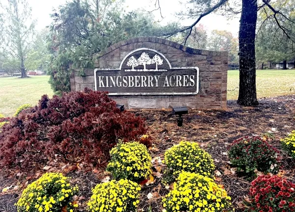 $475,000 | 237 Kingsberry Drive, Unit 237, Somerset, NJ 08873