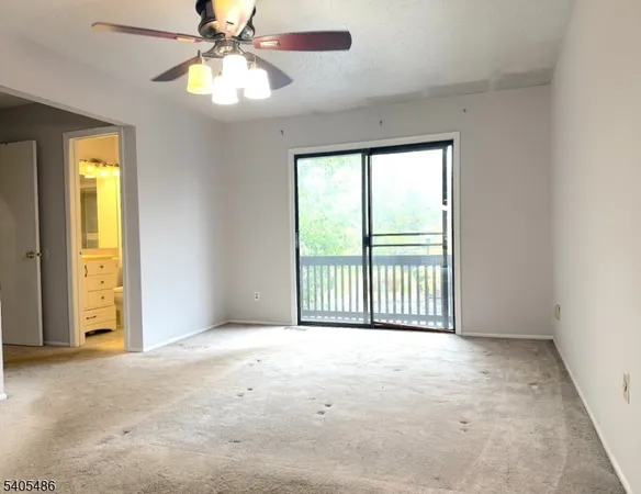 $475,000 | 237 Kingsberry Drive, Unit 237, Somerset, NJ 08873