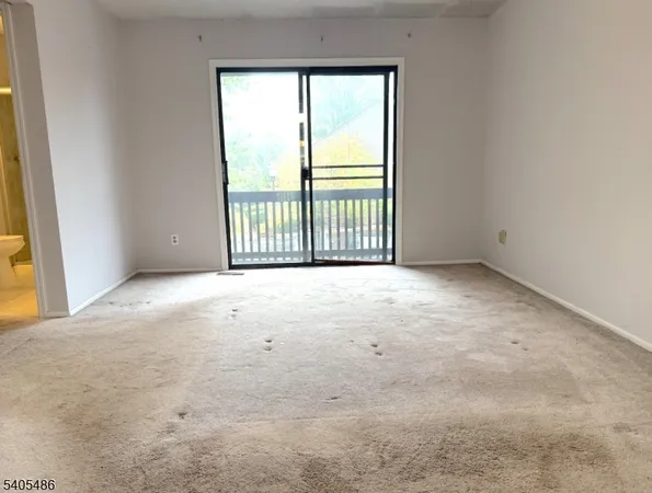 $475,000 | 237 Kingsberry Drive, Unit 237, Somerset, NJ 08873