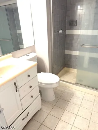 $475,000 | 237 Kingsberry Drive, Unit 237, Somerset, NJ 08873