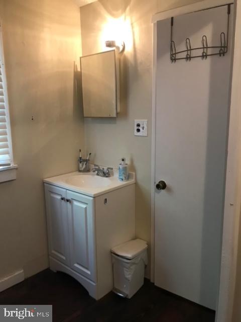 528 Wilson Road Annapolis, MD 21401 - Photo 90 of 90 Carriage house bathroom