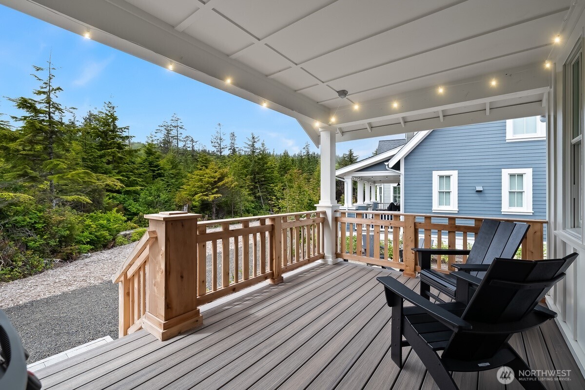 40 Cedar Run Loop Pacific Beach, WA 98571 - Photo 2 of 31