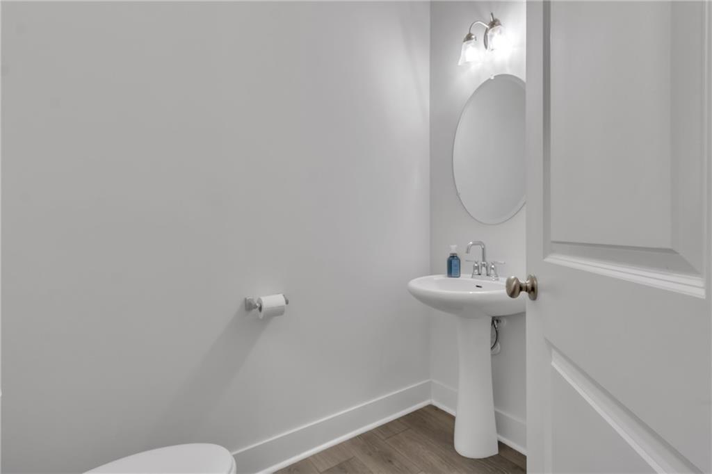 7689 Baron Road Fairburn, GA 30213 - Photo 5 of 48 Gallery Image 5