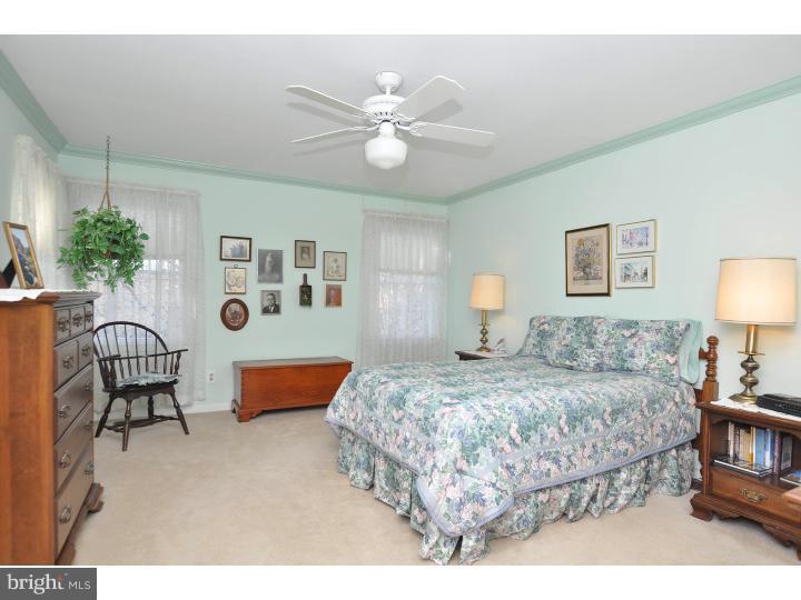 35 Stonehurst Court Chesterbrook, PA 19087 - Photo 16 of 25 Gallery Image 16