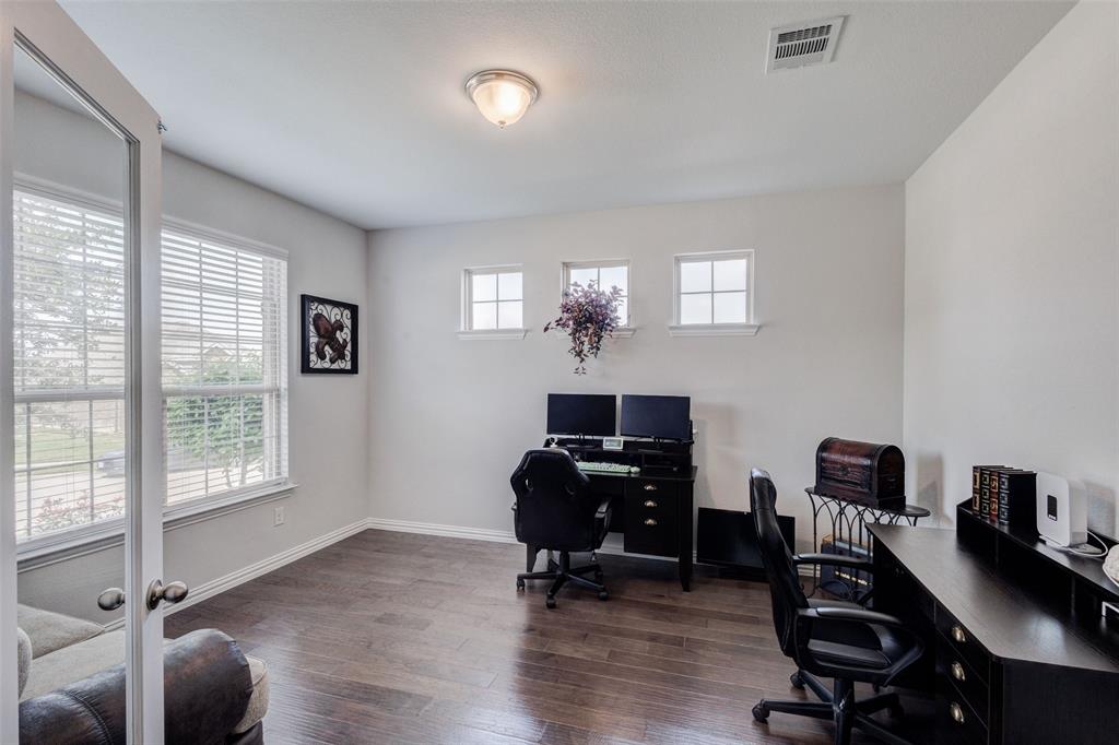 433 Windy Knoll Road Fort Worth, TX 76028 - Photo 3 of 21