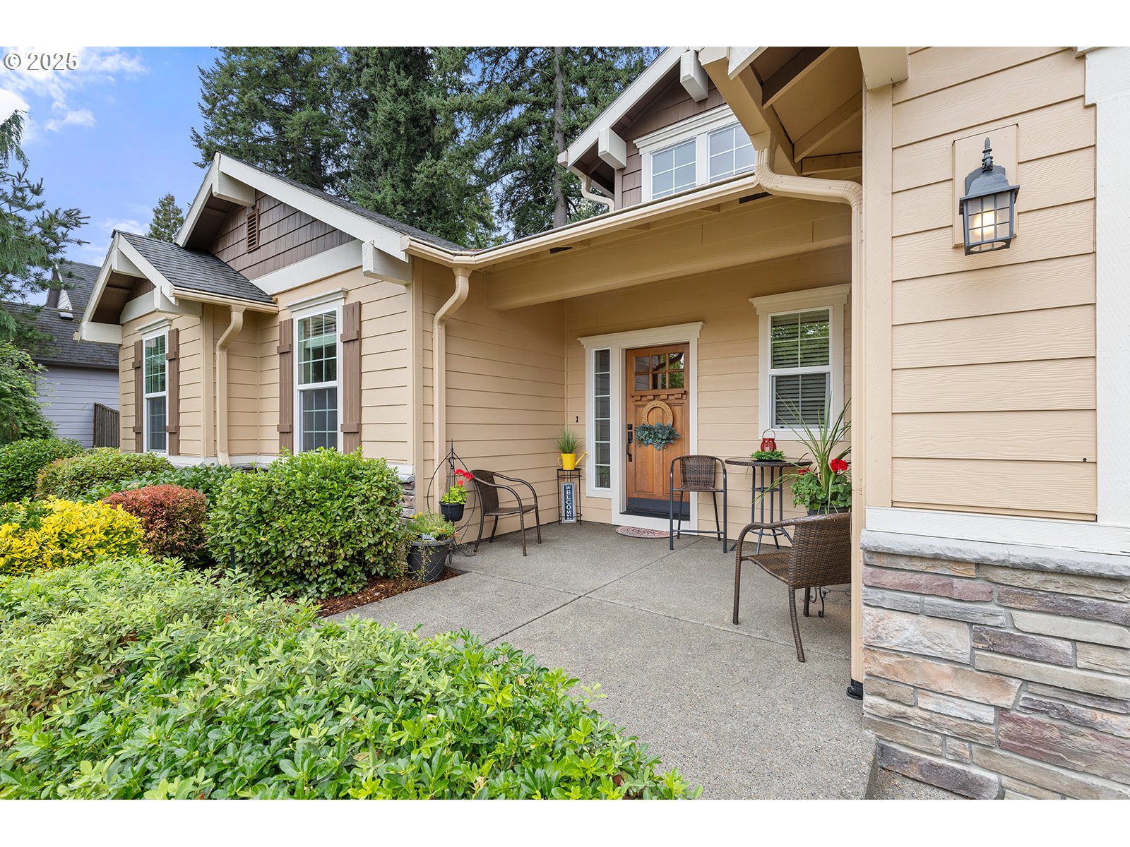 13899 Traveler Road Oregon City, OR 97045 - Photo 4 of 48 Gallery Image 4