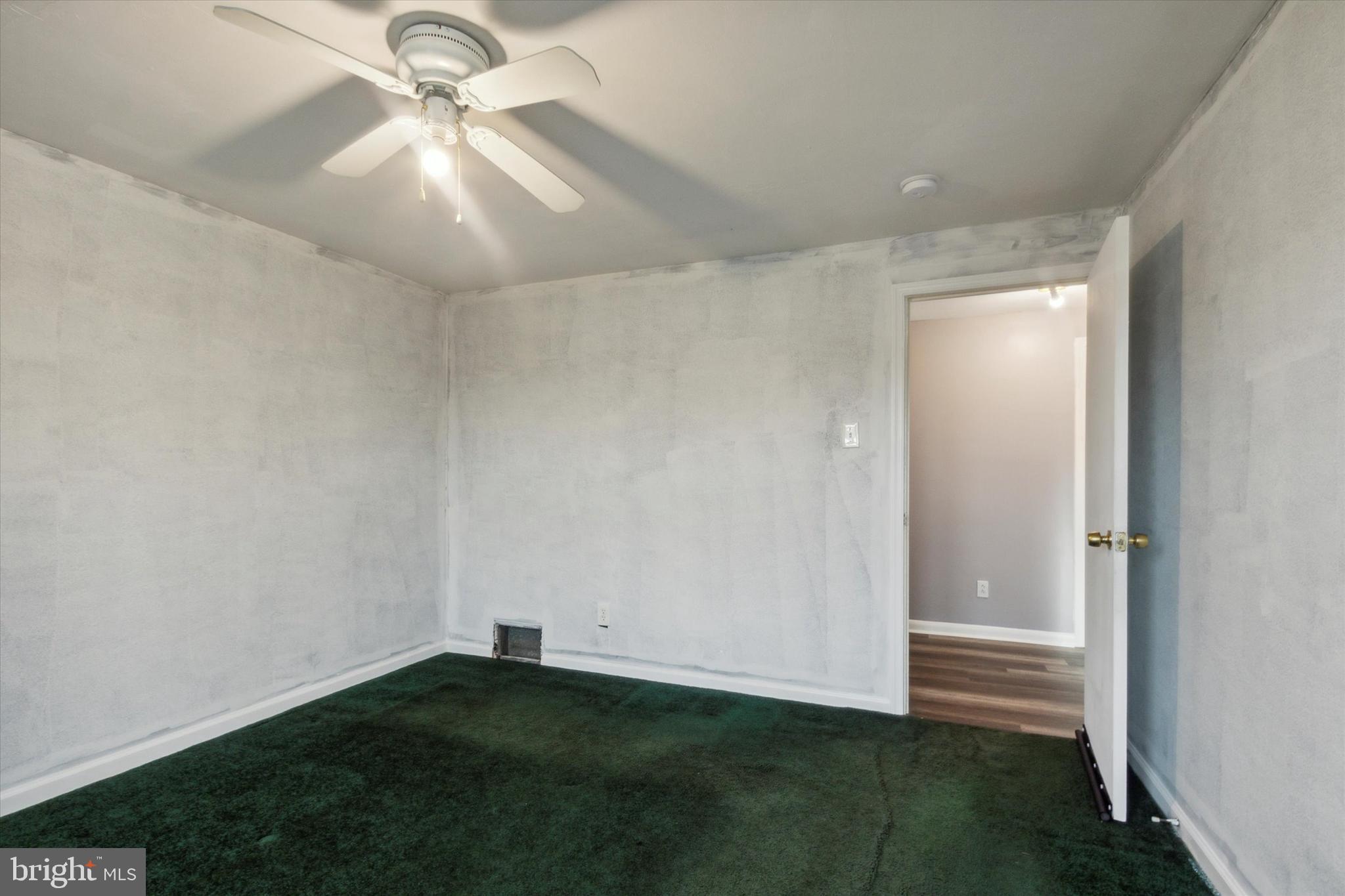 2031 Heather Road Folcroft, PA 19032 - Photo 11 of 24 Gallery Image 11