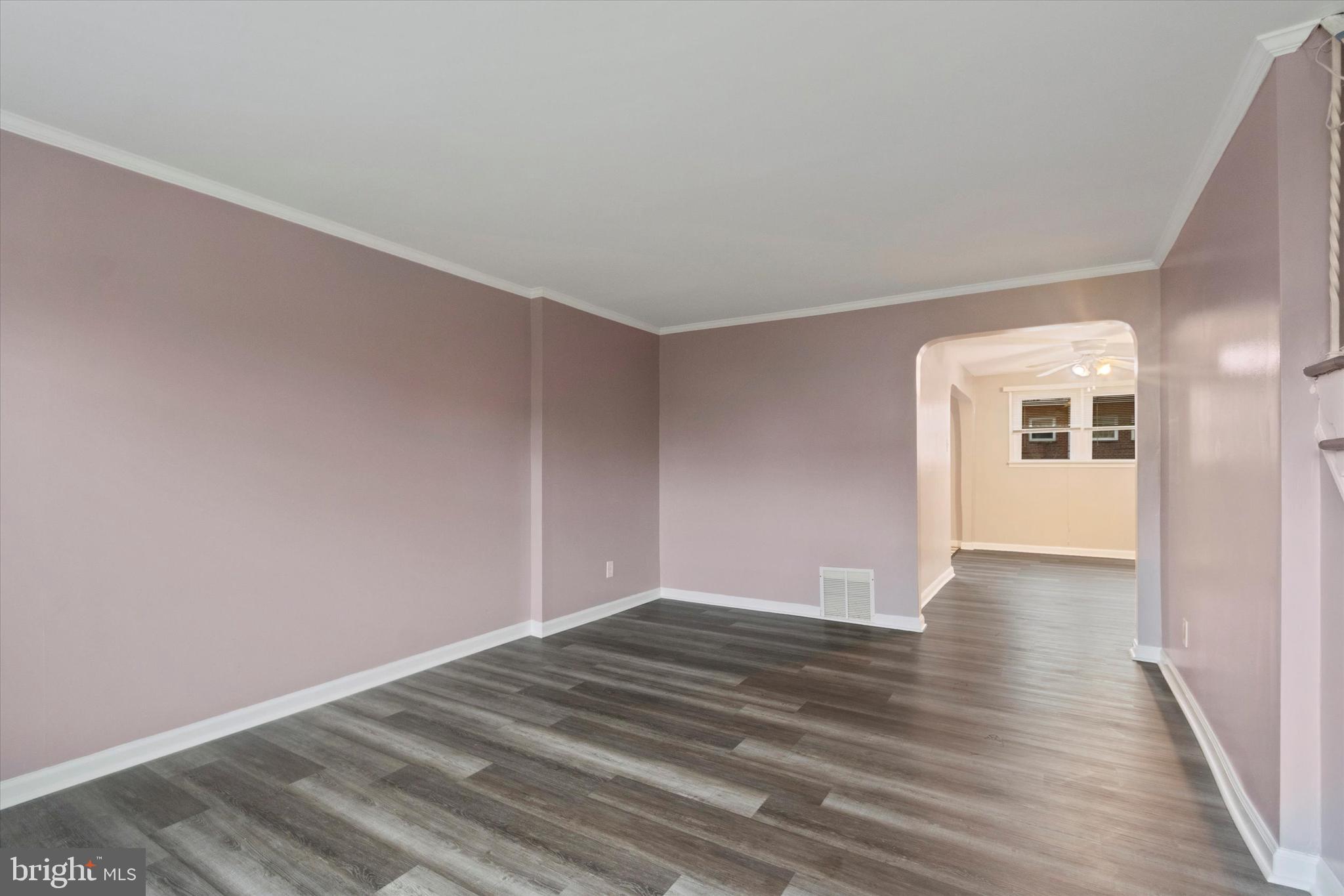 2031 Heather Road Folcroft, PA 19032 - Photo 3 of 24 Gallery Image 3