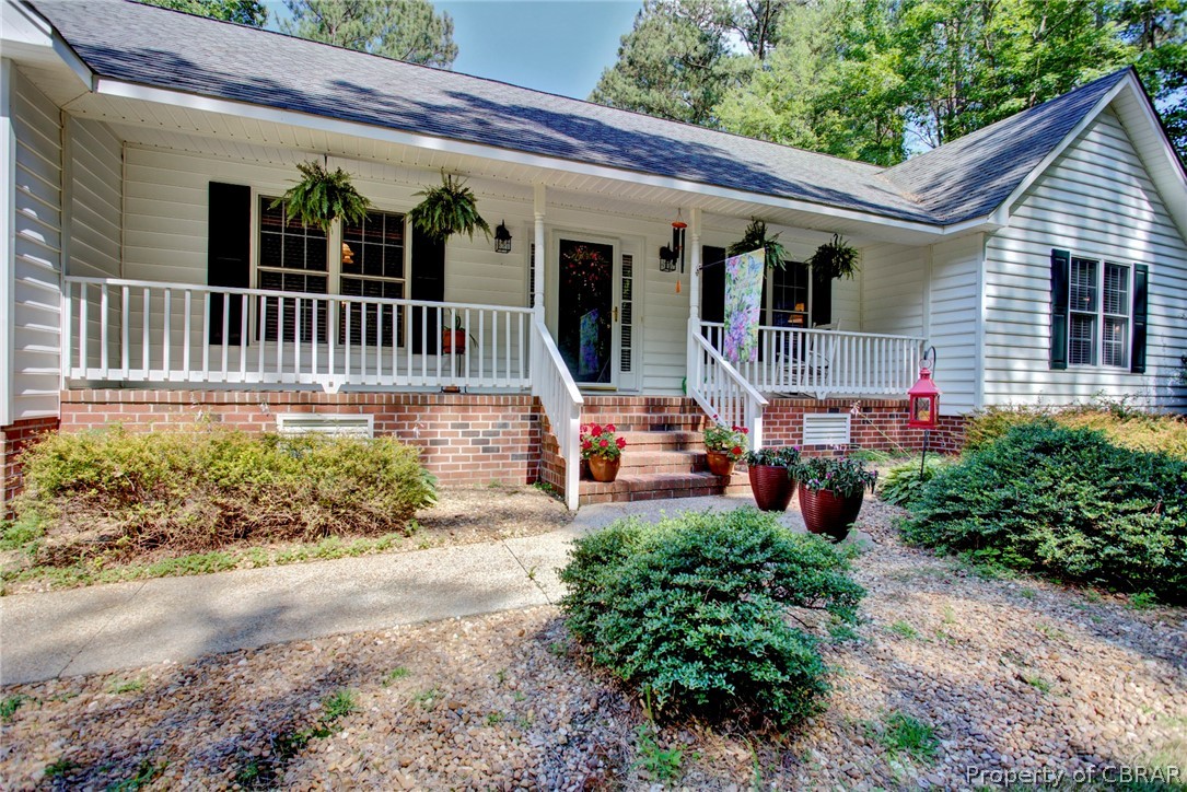 103 Plantation Road North, VA 23128 - Photo 6 of 46