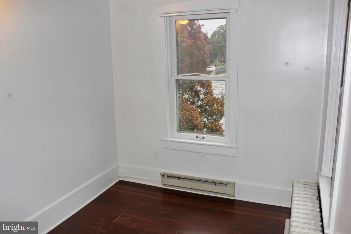 2 Twin Brook Road Lititz, PA 17543 - Photo 12 of 29 an empty room with a window