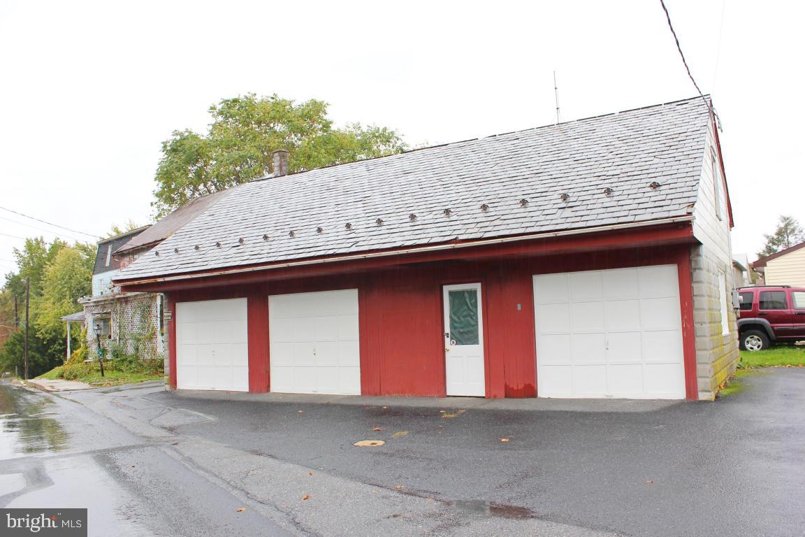 2 Twin Brook Road Lititz, PA 17543 - Photo 26 of 29 a front view of a house with a garage