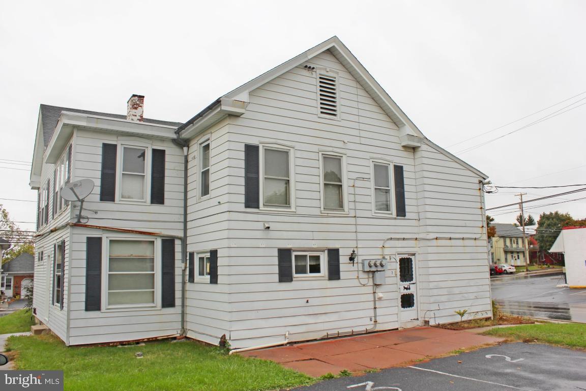 2 Twin Brook Road Lititz, PA 17543 - Photo 28 of 29 a view of a house with a yard