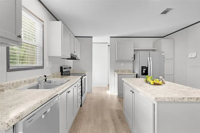 $289,900 | 11487 Southwest 42nd Terrace, Webster, FL 33597