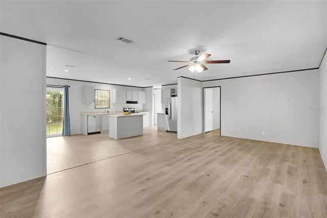 $289,900 | 11487 Southwest 42nd Terrace, Webster, FL 33597