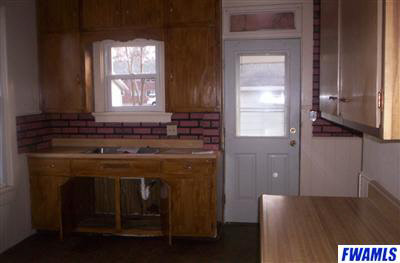 624 Riverside Avenue Fort Wayne, IN 46805 - Photo 3 of 6 Gallery Image 3
