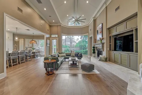 $1,200,000 | 3 Star Fern Place, The Woodlands, TX 77380
