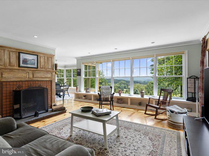 2879 Ash Mill Road Doylestown, PA 18902 - Photo 9 of 50 Gallery Image 9