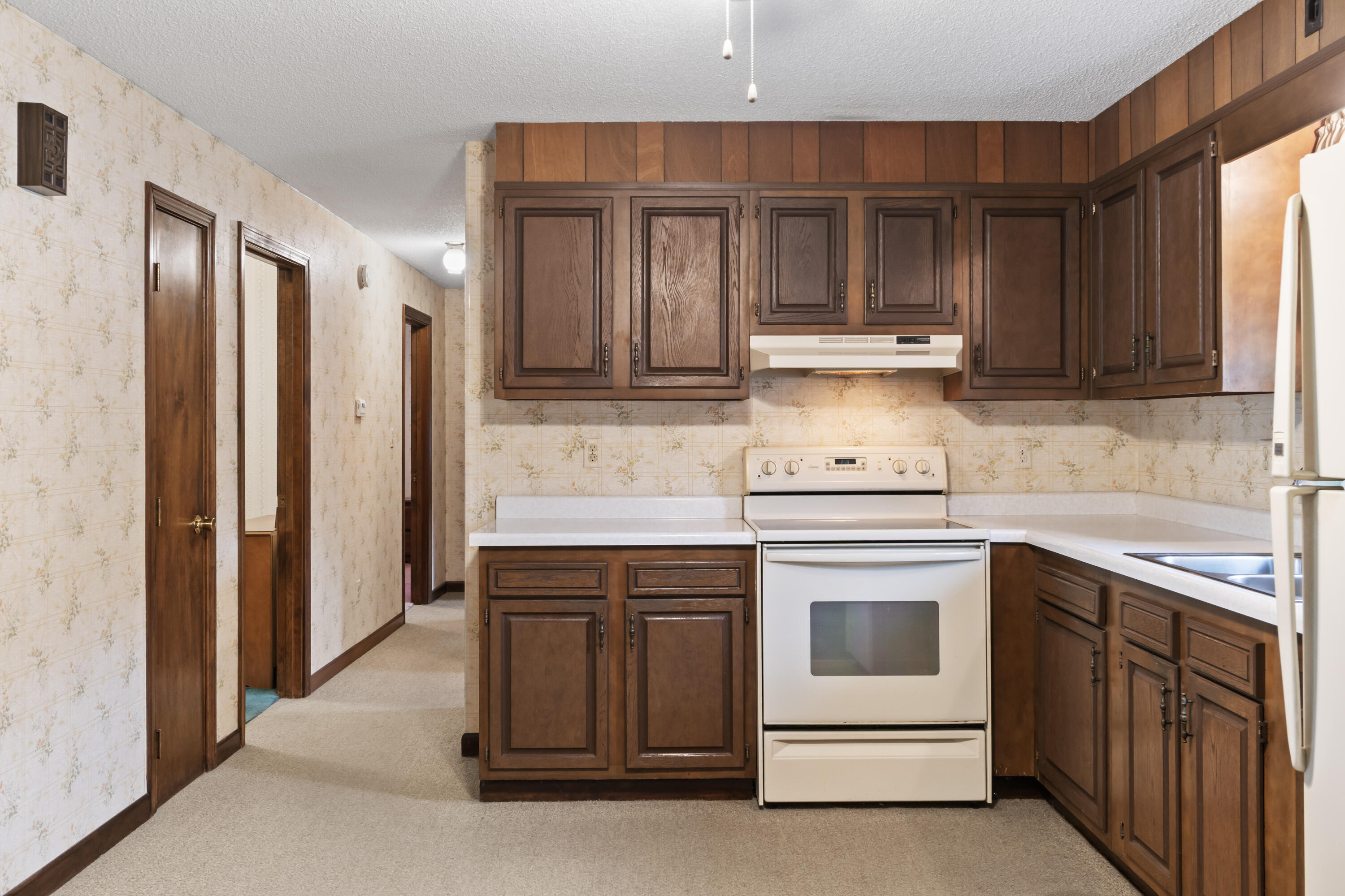 40 Switzerland Road Lewiston, ME 04240 - Photo 6 of 31 40 Switzerland Rd_114