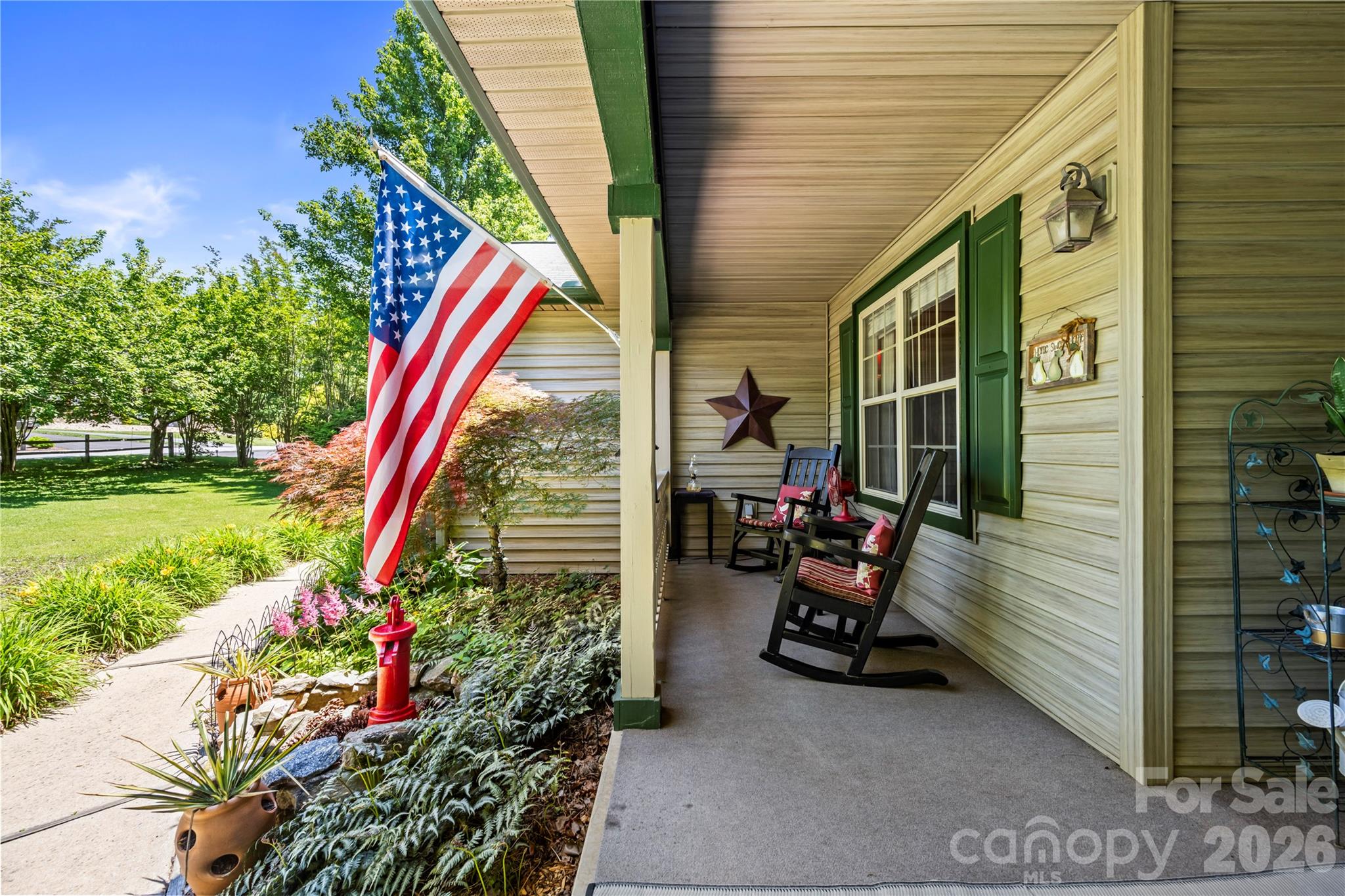 9 Tall Pines Road Hendersonville, NC 28739 - Photo 6 of 41 Gallery Image 6