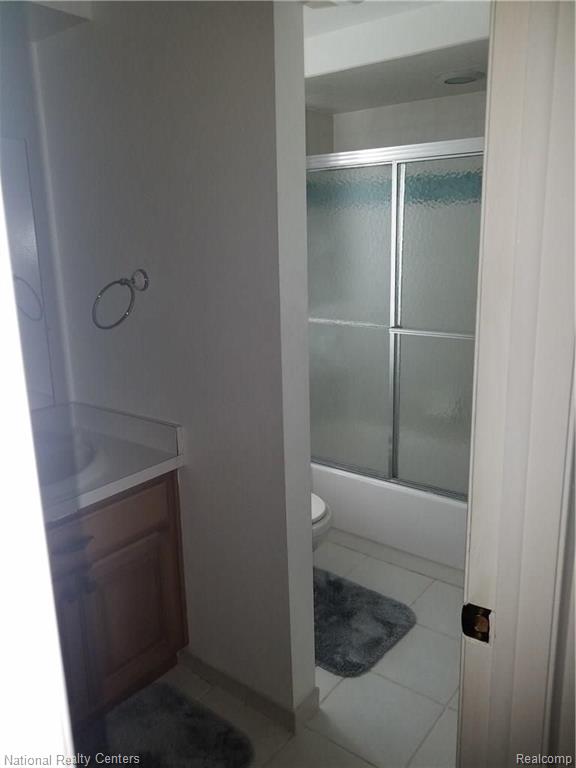27045 Harvard Road Southfield, MI 48076 - Photo 33 of 66