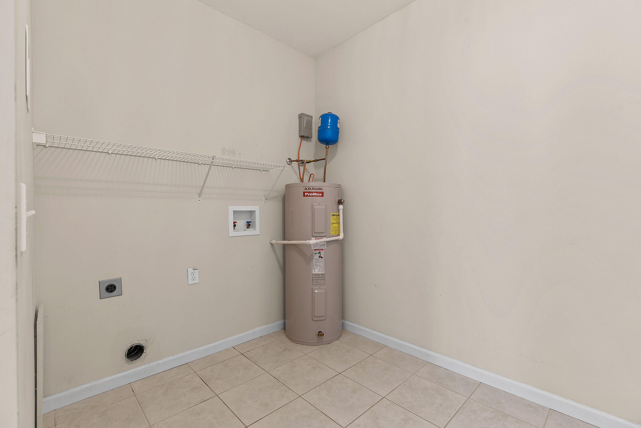 1901 Middle Summit Drive, Unit 123 Dalton, GA 30721 - Photo 27 of 30 Middle Summit-12