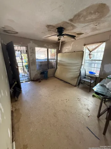 $64,900 | 818 Frank Street, San Antonio, TX 78208