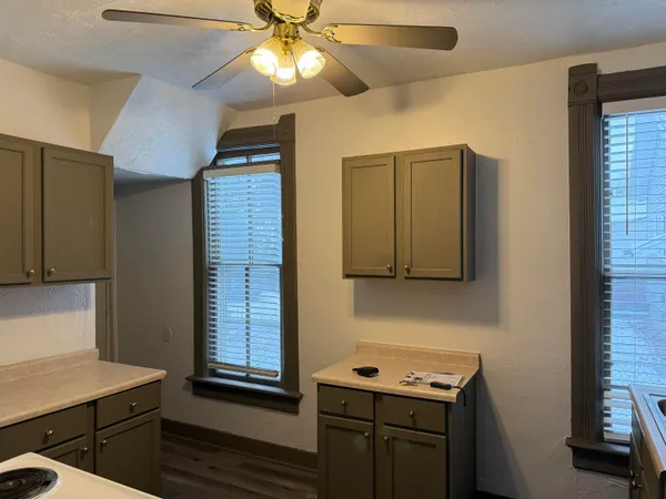 $214,900 | 1400 Knapp Street, Oshkosh, WI 54902